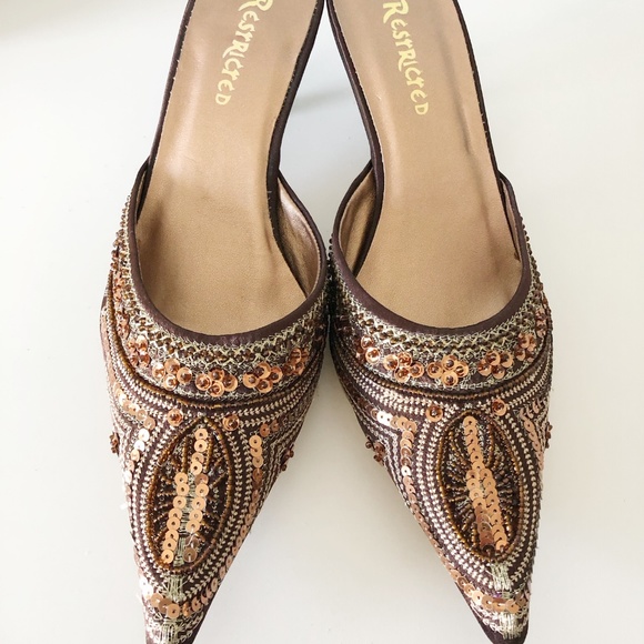 Restricted I Brown Sequin Kitten Heel Mules 8.5 - Picture 2 of 7